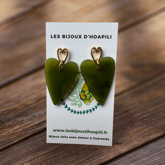 Boucle d’oreilles cœurs allongés vert et doré