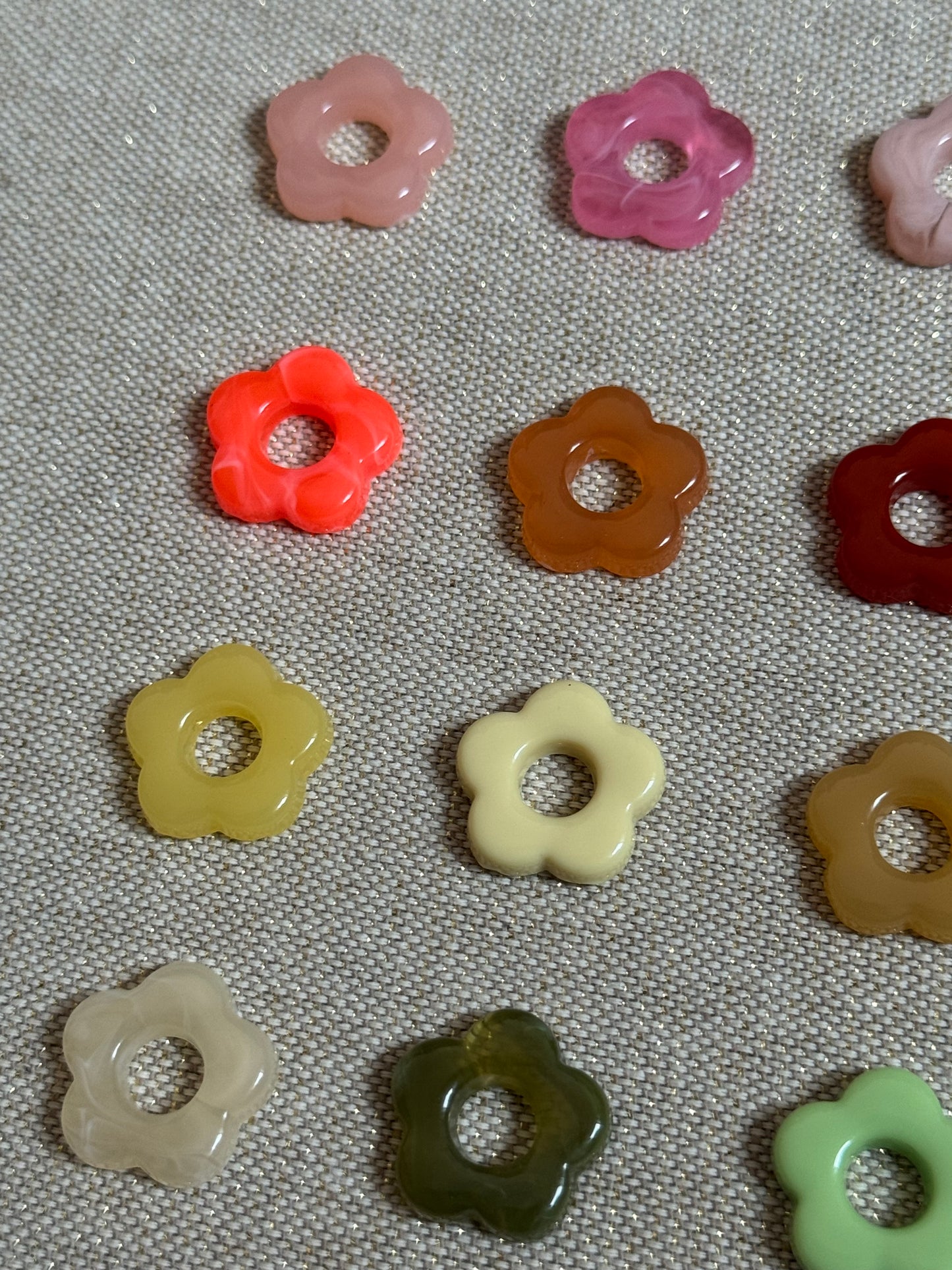 Pampilles Fleur Acrylique – (22 coloris) - lot de 2