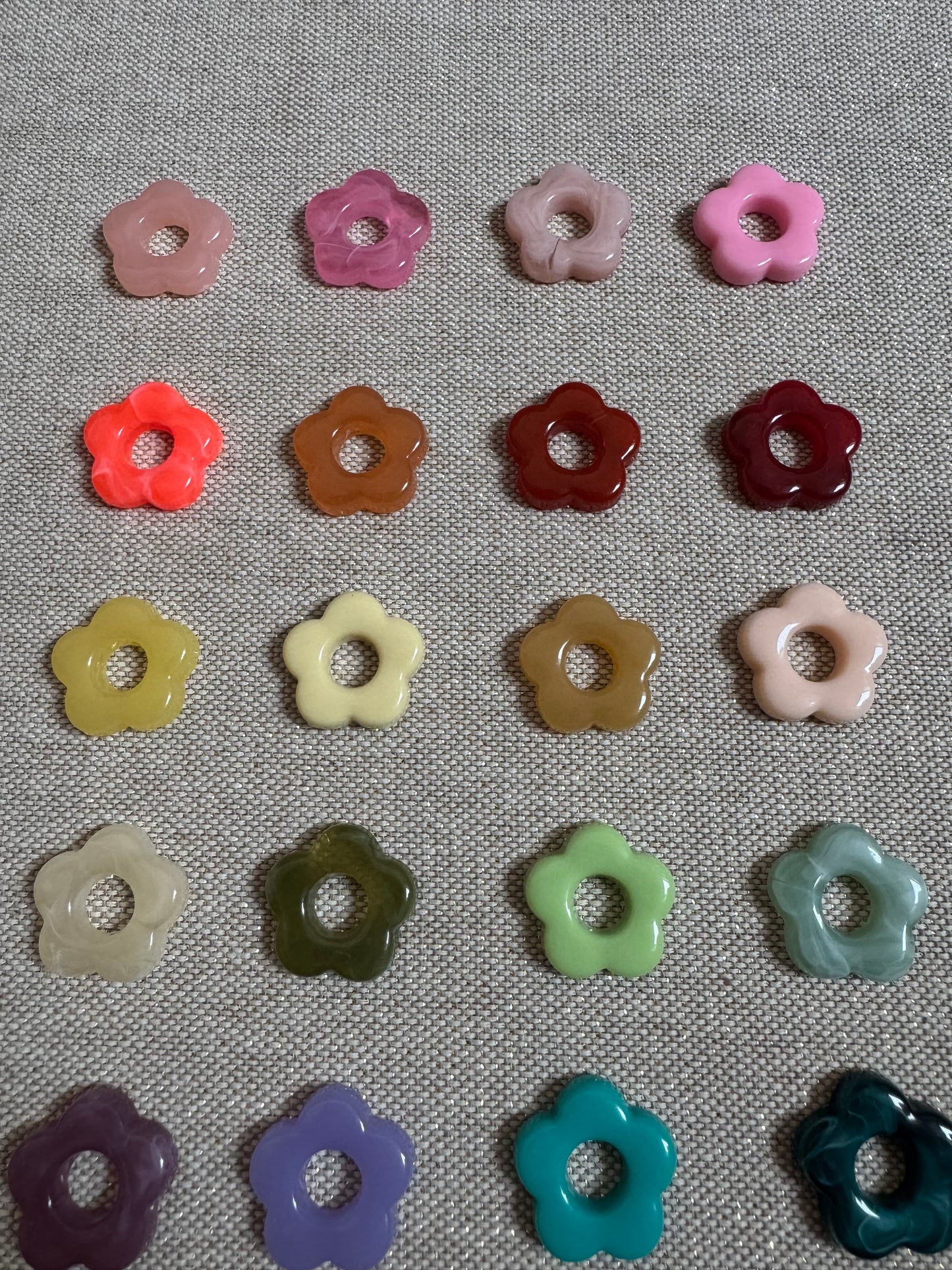 Pampilles Fleur Acrylique – (22 coloris) - lot de 2