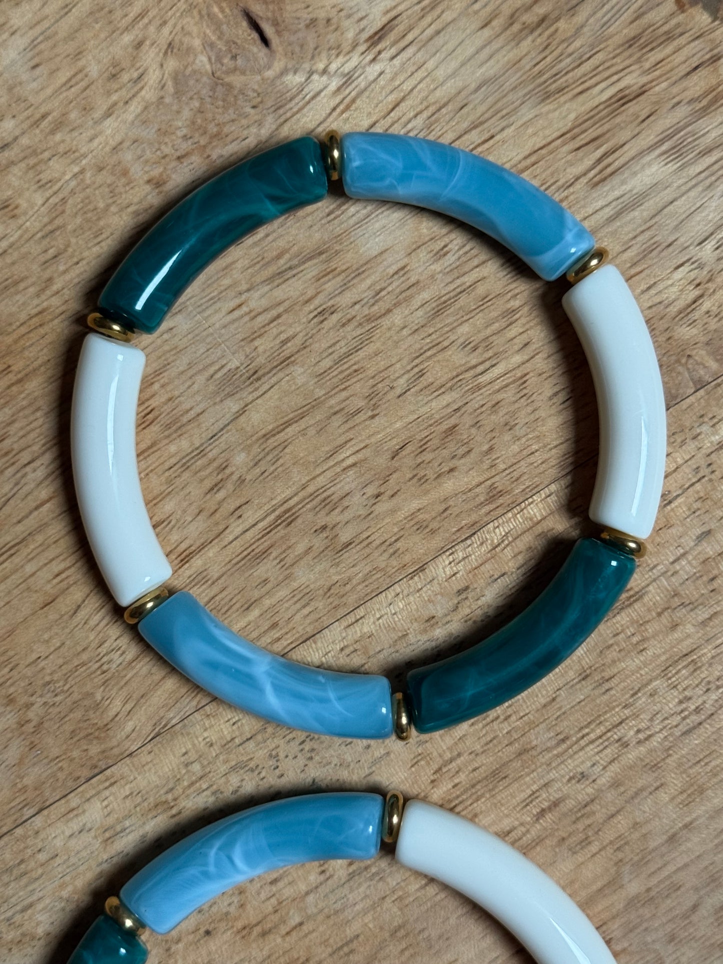 Bracelets Joncs Tendances - multicolores