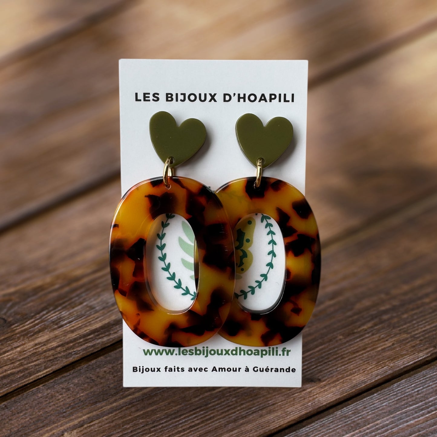 Ovale Écaille & Cœur Kaki : Boucles d'Oreilles Pendantes Acrylique Rétro Tendance