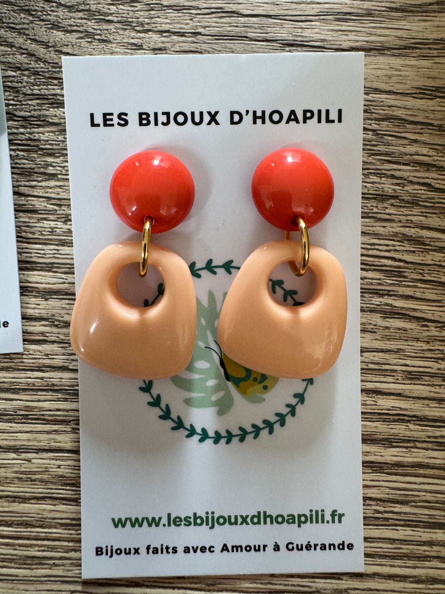 Les Boucles d’oreilles TWIST