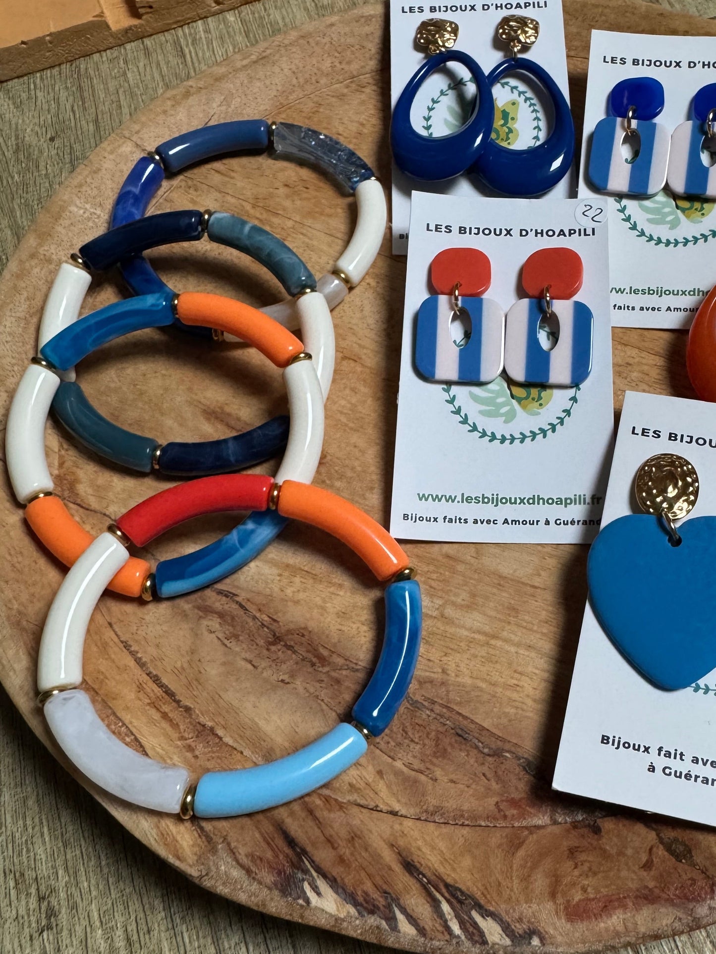Bracelets Joncs Tendances – Nuances de Bleu et Orange