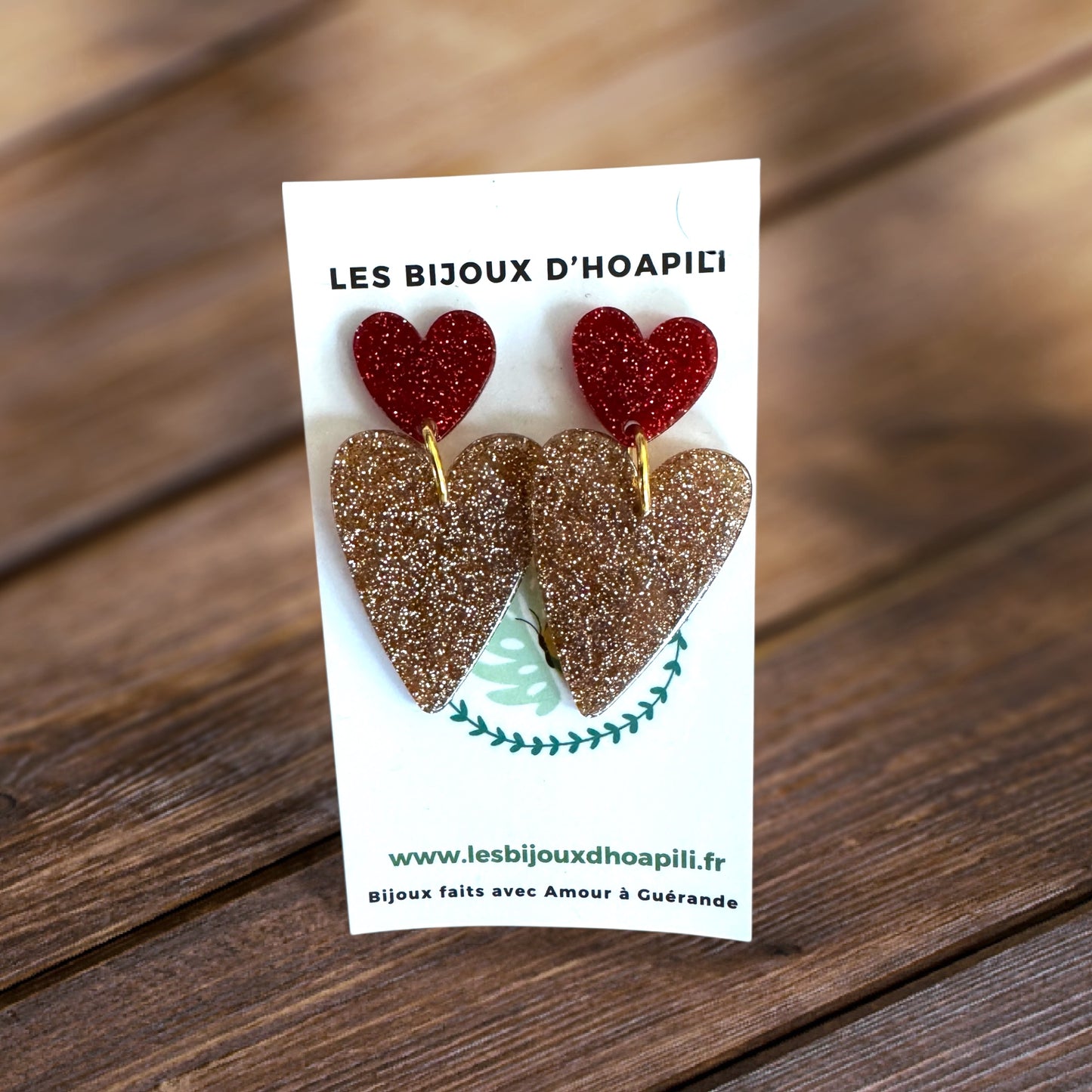 Duo de cœurs allongés Rouge & Bronze Pailleté : Boucles d'Oreilles Étincelantes et Chaleureuses