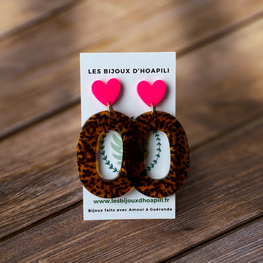 Boucles terrazzo ovales et cœur rose fushia